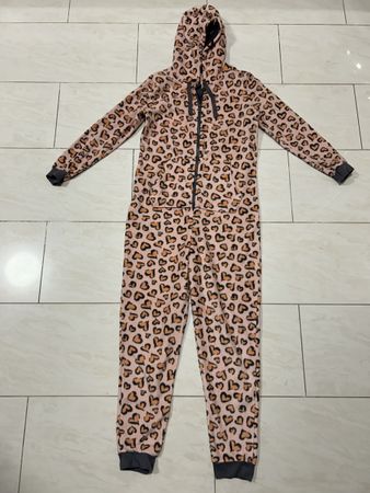 Fleece Anzug / Fleece Onesie mit Herzen