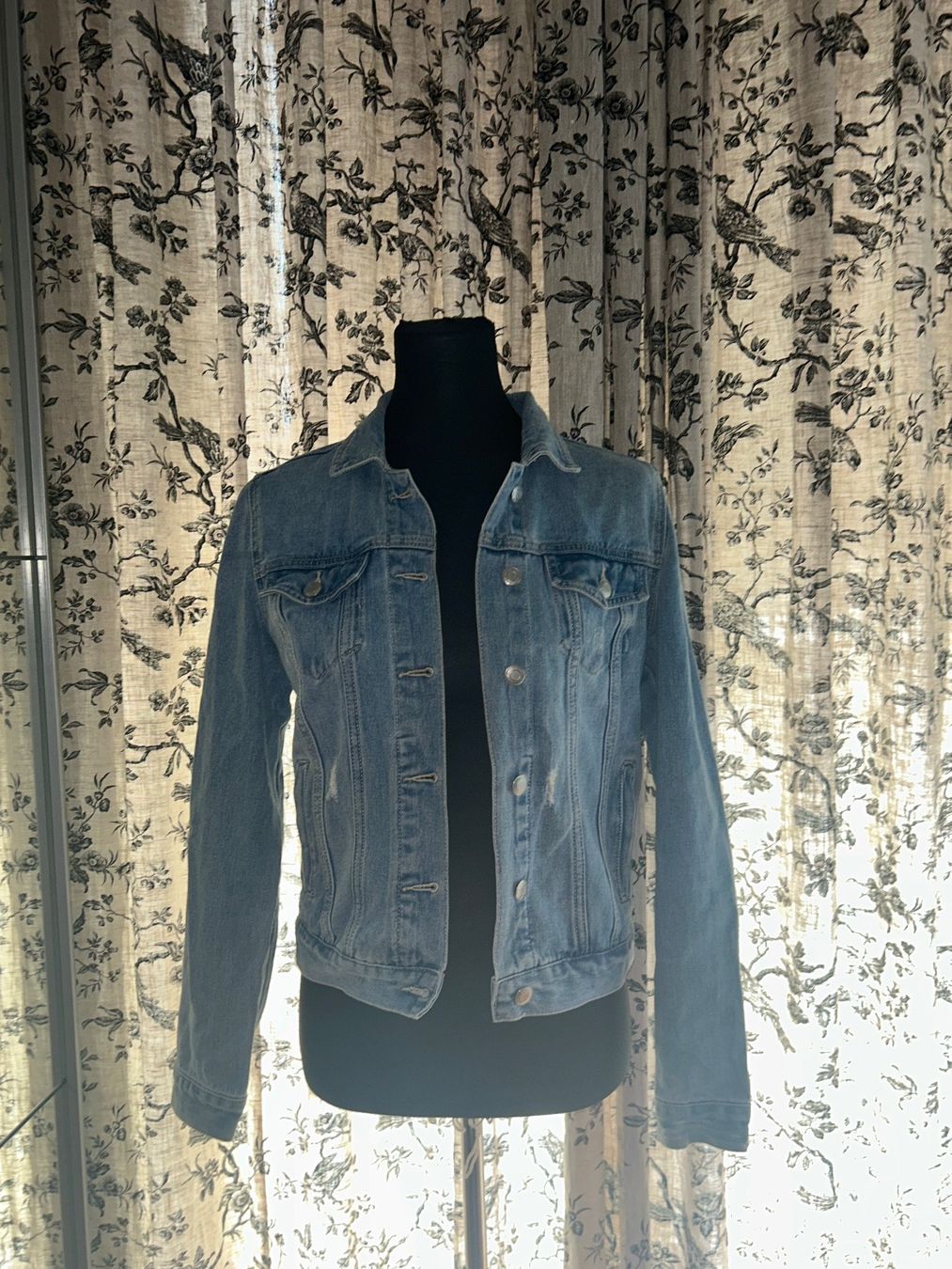 Giacche: JEANS-/DENIMJACKE – Usato da Luzern venduto da Suneha 1