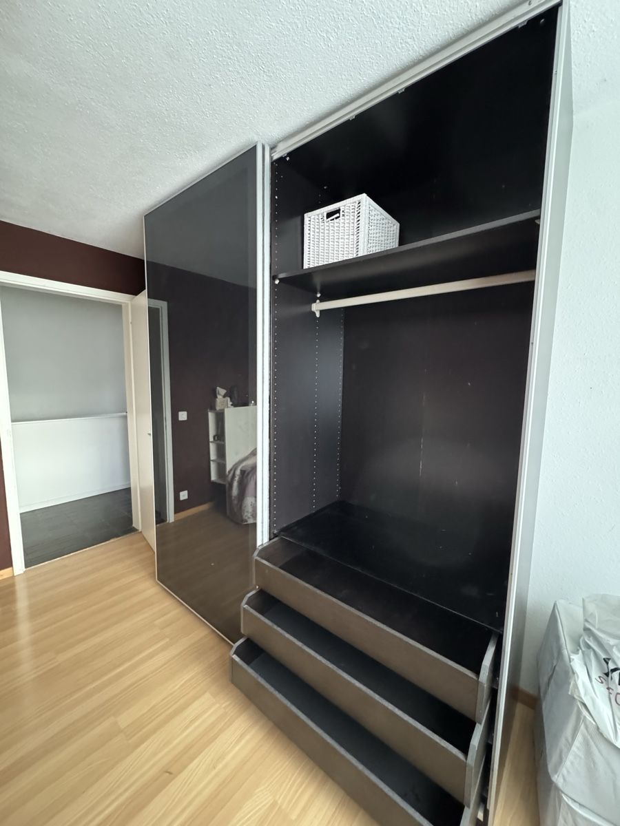 Armadi: Schrank – Usato da Nussbaumen AG venduto da Sbabi 3