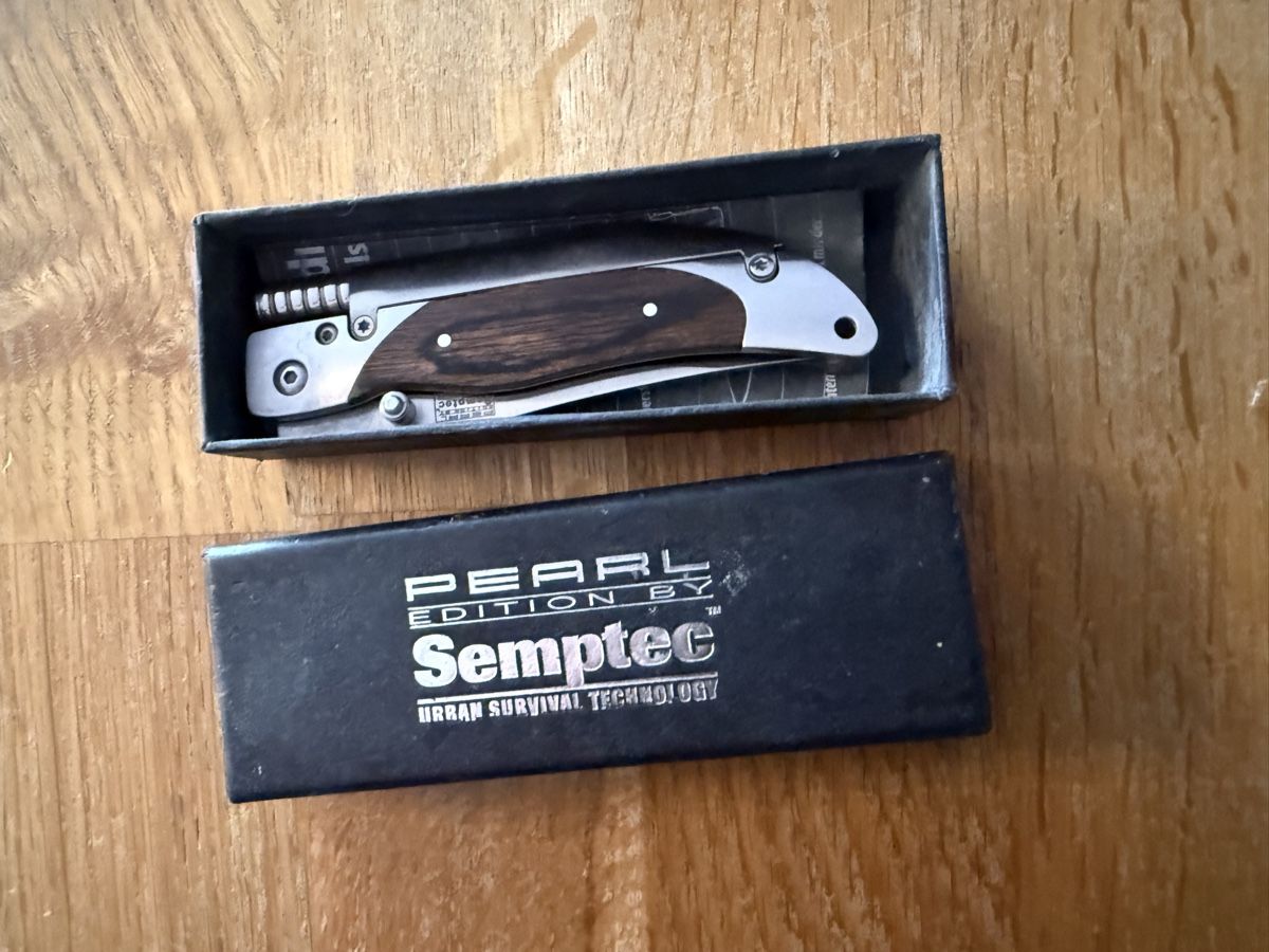 Coltelli tascabile: Semptec Pearl Edition Taschenmesser mit Feuerstein – Usato da Goldach venduto da Donpancho