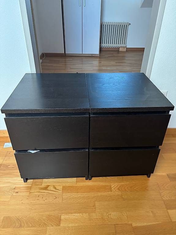 Tables de nuit: Nachttische Malm – D'occasion à Othmarsingen par bla_799z