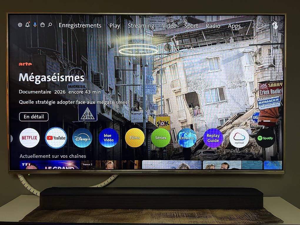 Fixations: Barre de son Sony et fixation murale  – D'occasion à Saillon par mik_vc75