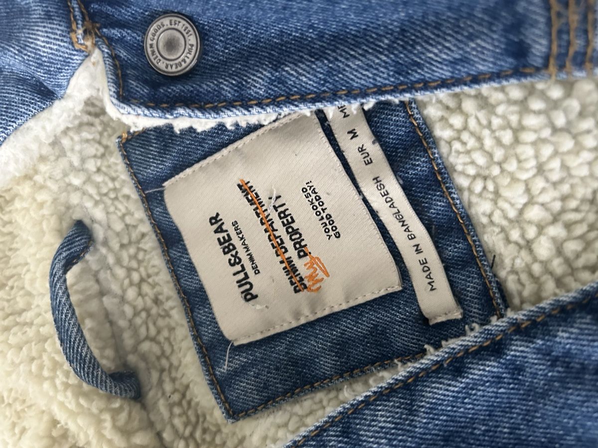 Pull&Bear Giacche: Pull&Bear Winter Jeans Jacke mit Teddyfutter, Grösse M – Nuovo (secondo la descrizione) da Zürich venduto da D.Arroyo 2