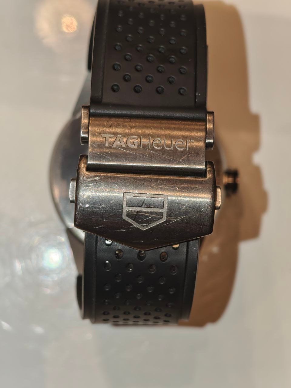 Tag Heuer Smartwatch: TAG Heuer Connected Modular 45 Smartwatch – Usato da Oberohringen venduto da moon2sun 5