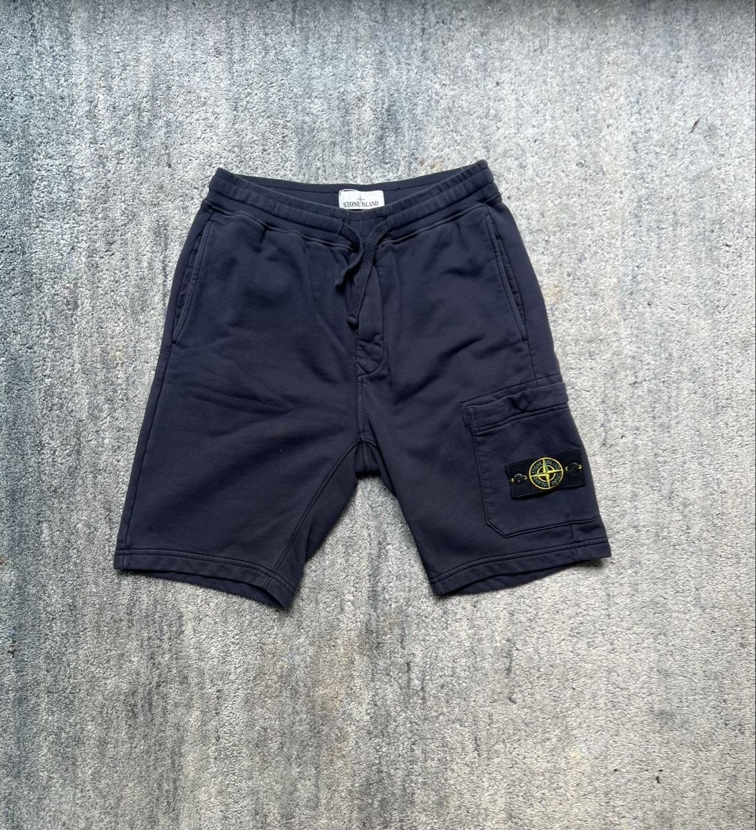 Stone Island Pantaloni: Stone Island Shorts – Usato da St. Margarethen TG venduto da compass.island