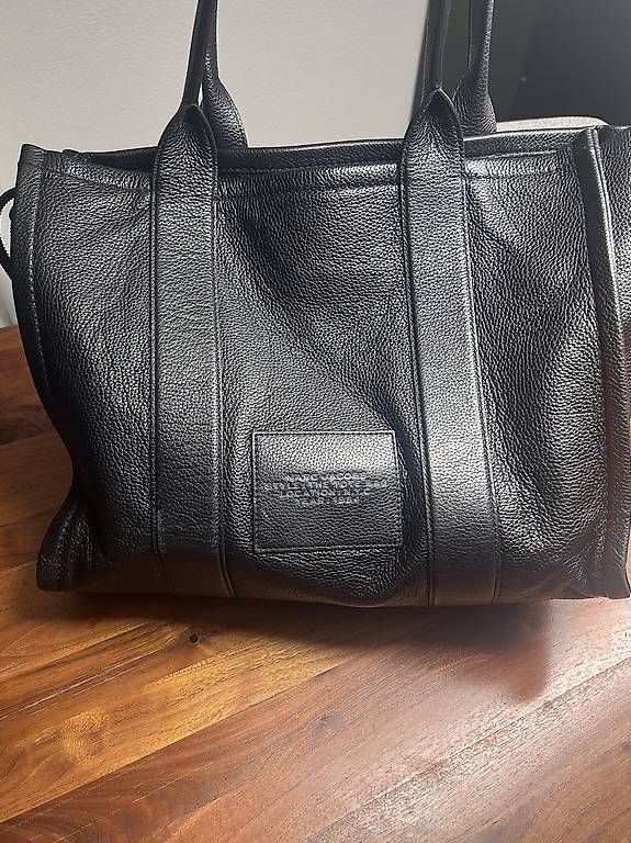 Marc Jacobs Sacs femmes: Marc Jacobs Tote Bag Large Black – D'occasion à Abtwil SG par san_7h88 1
