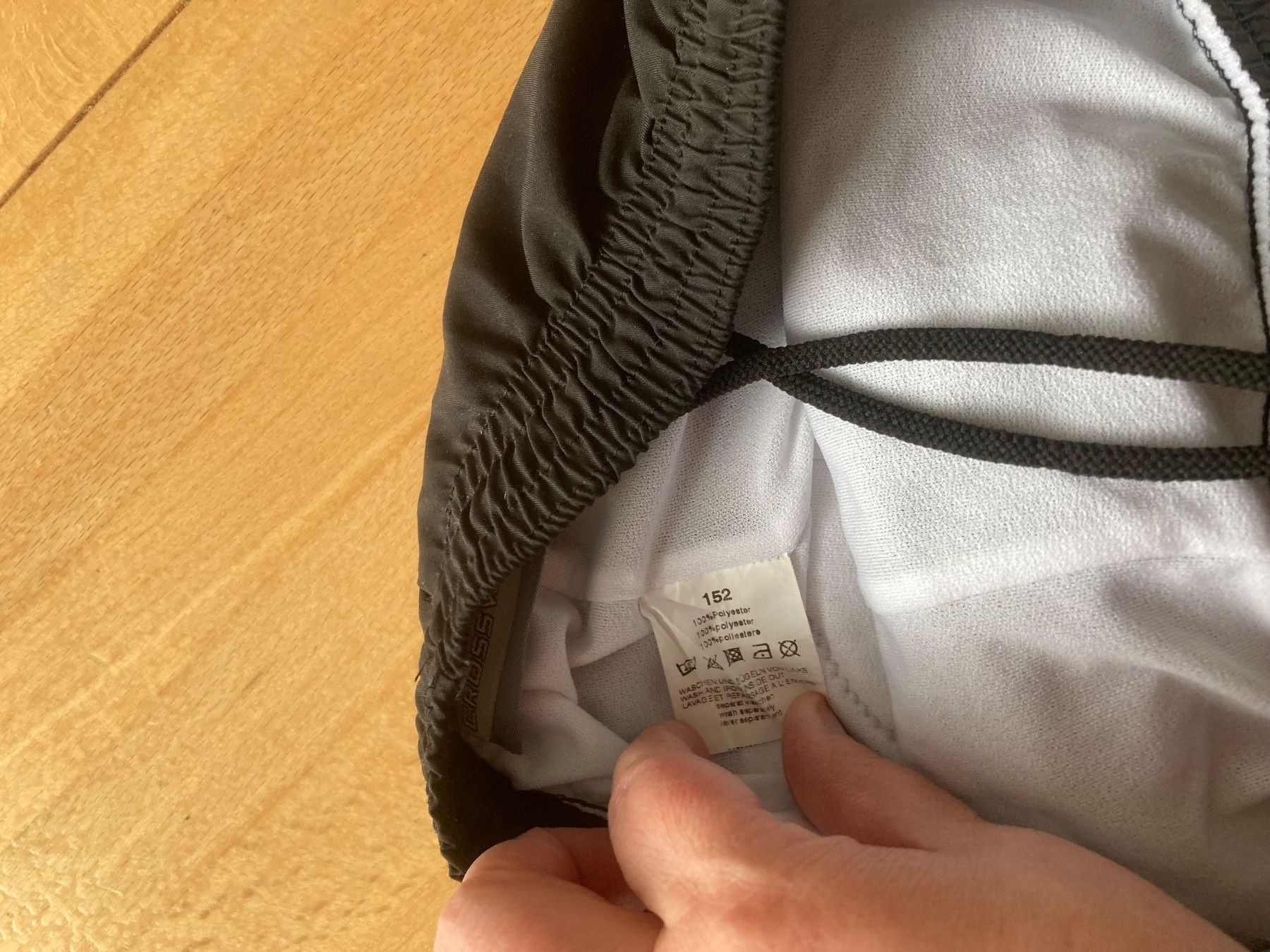 Canottiere & Pantaloni: Fahrrad Hose gepolstert – Usato da Egliswil venduto da Anitajo 3