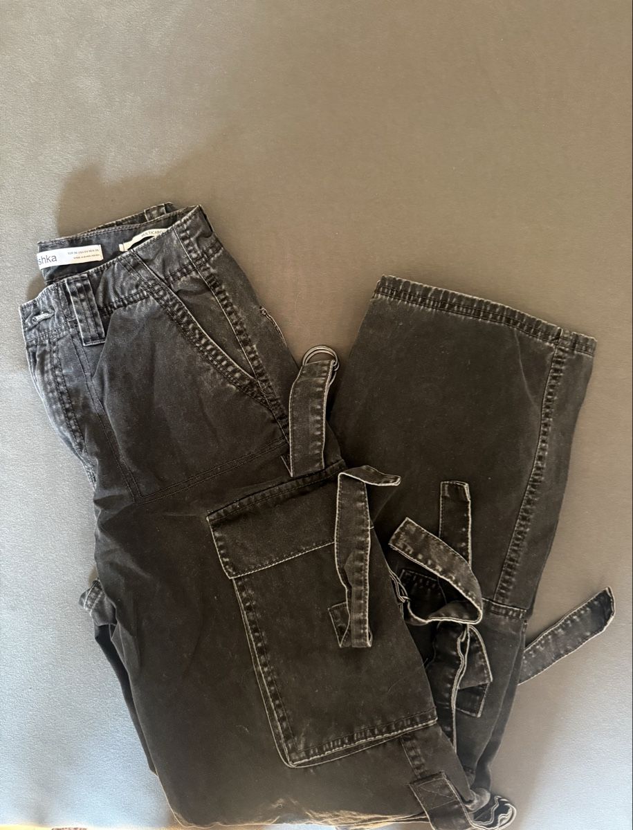 Bershka Hosen: Cargo – Gebraucht aus La Croix (Lutry) von oxa_fvy6