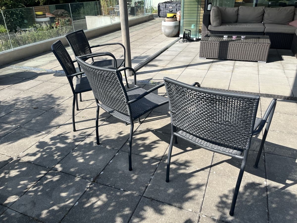 Chaises: Gartenstuhl 8Stk. – D'occasion à Neftenbach par gas_8cg2 3