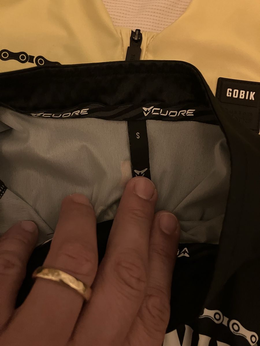 Gobik Canottiere & Pantaloni: Velotrikot Gobik/Cuore – Usato da Schüpfen venduto da Jefferson_95 3