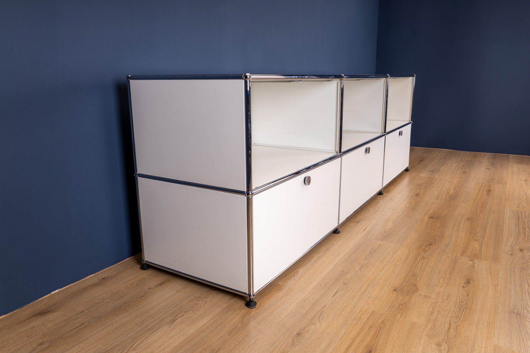 USM Étagères: USM Designer Sideboard in weiss – D'occasion à Winterthur par Restored 3