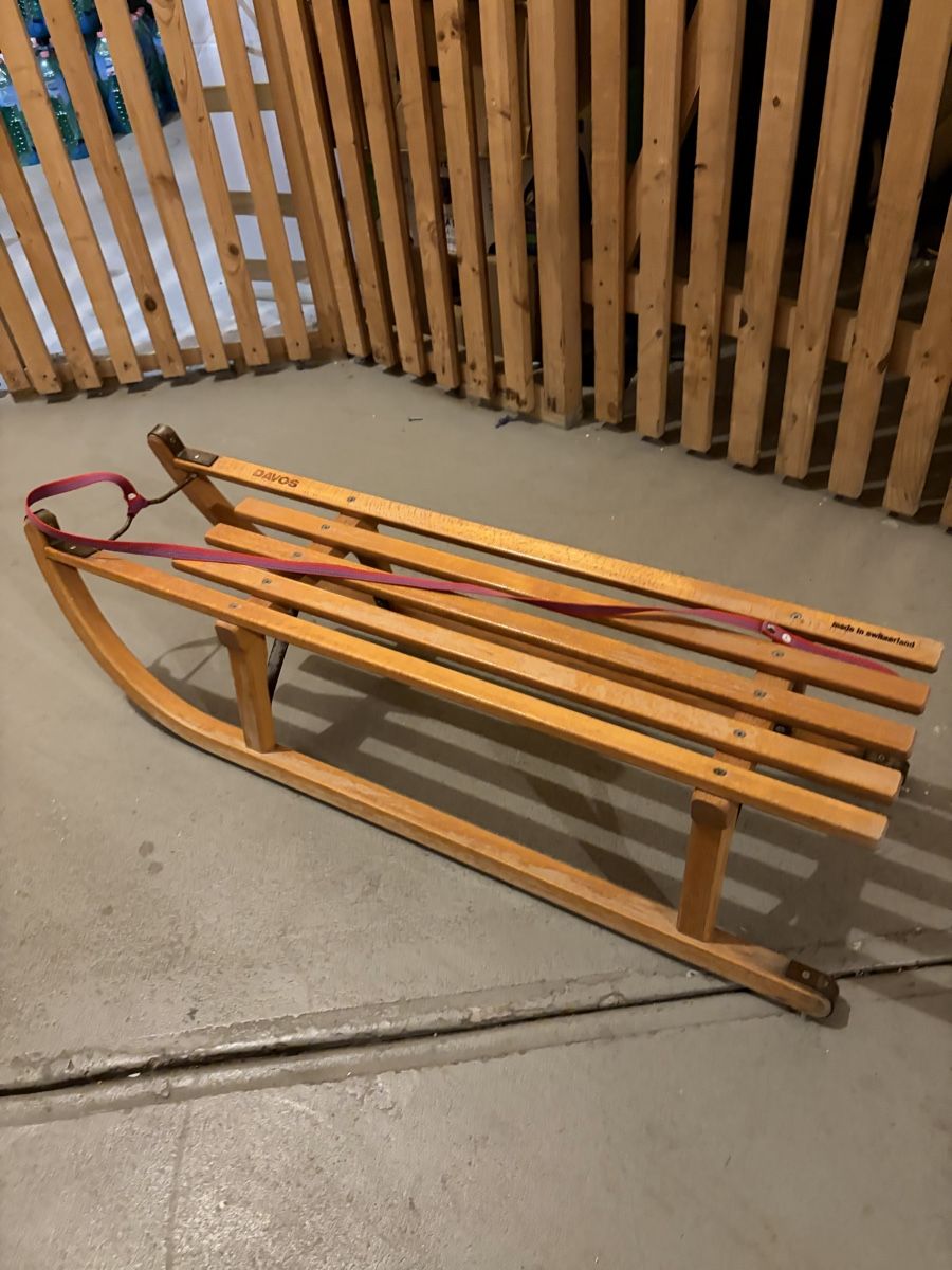 Davos Slitta: Vintage Davos Sledge - Ready for Winter Fun! – Usato da steinhausen venduto da blockfr 2