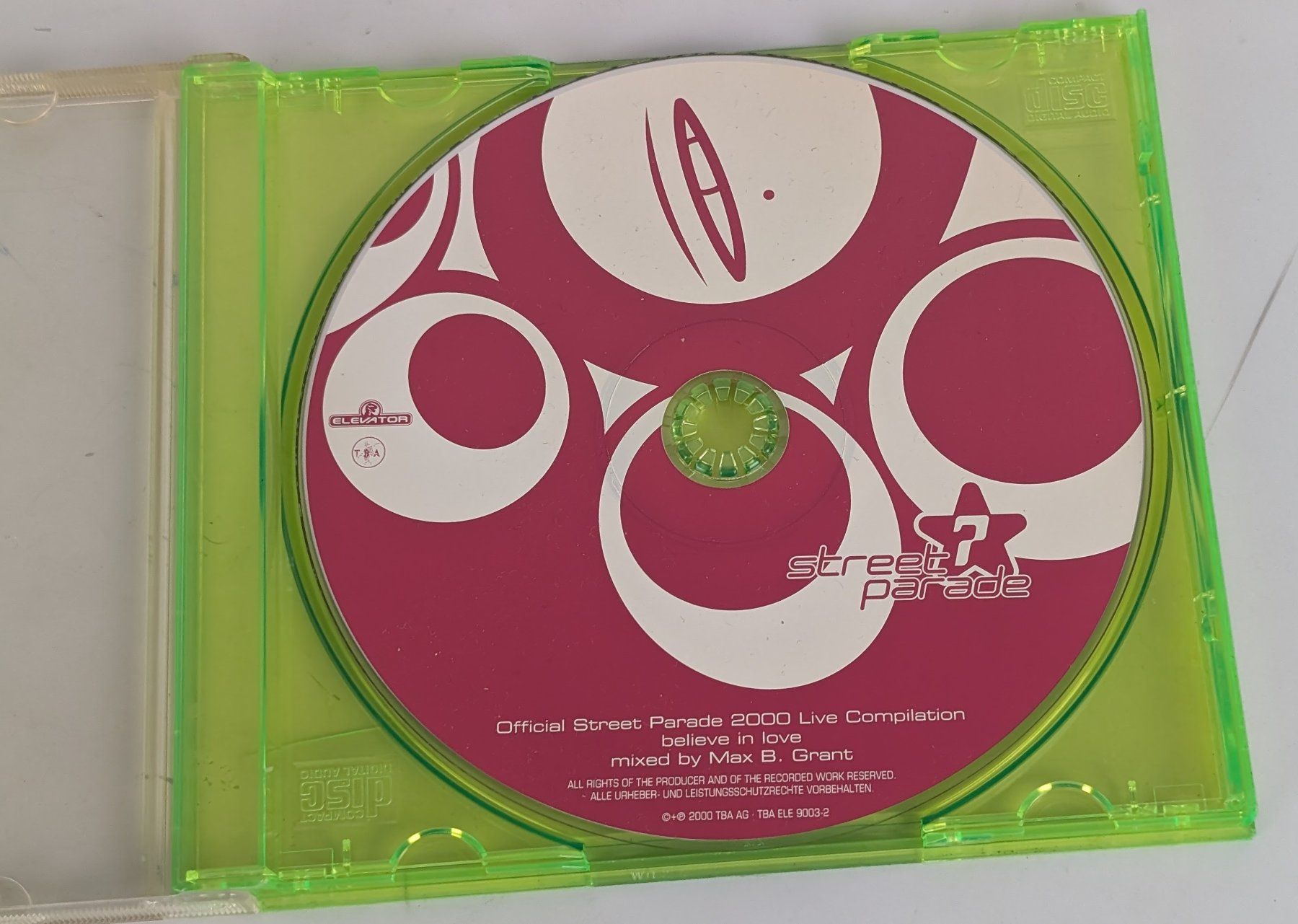 CD: Street Parade 2000 Live Compilation CD - Top! – Usato da Zürich venduto da 1.Simon 3