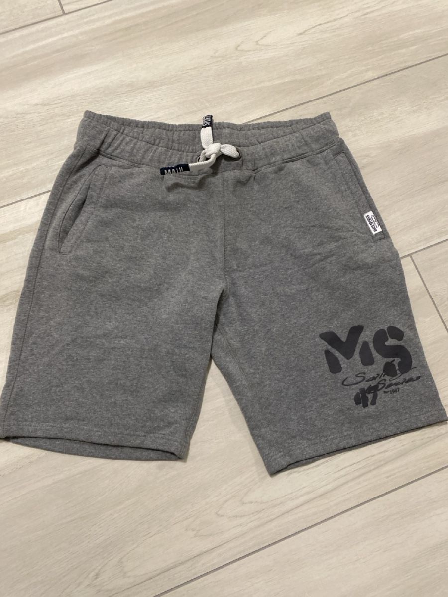Pantaloni: Sport Shorts – Usato da Beinwil am See venduto da lol_j8dy 1