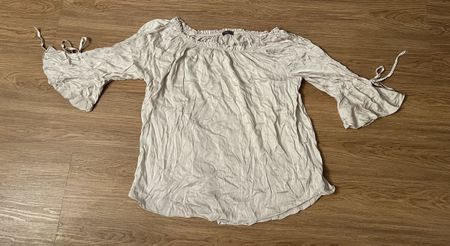 Schöne Mittelalter Bluse / Carmen Ausschnitt / MPS 