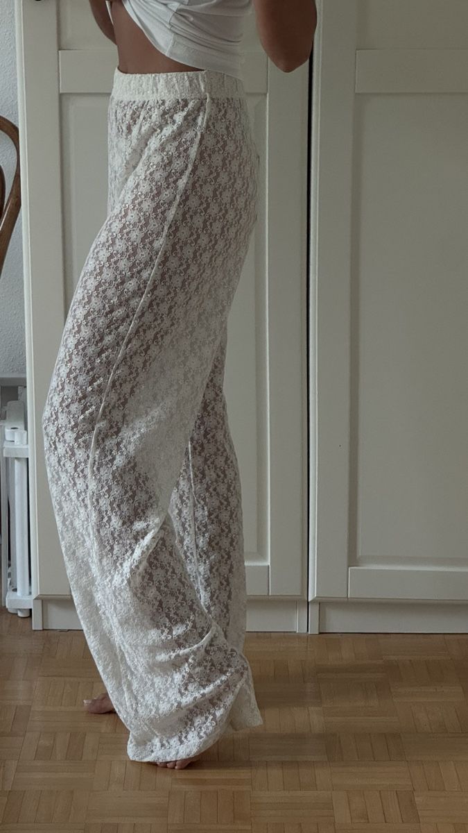 Pantaloni: Weisse Spitzenhose weiss Gr. M von Boii – Nuovo e nell'imballaggio originale da Zürich venduto da Aya03 1