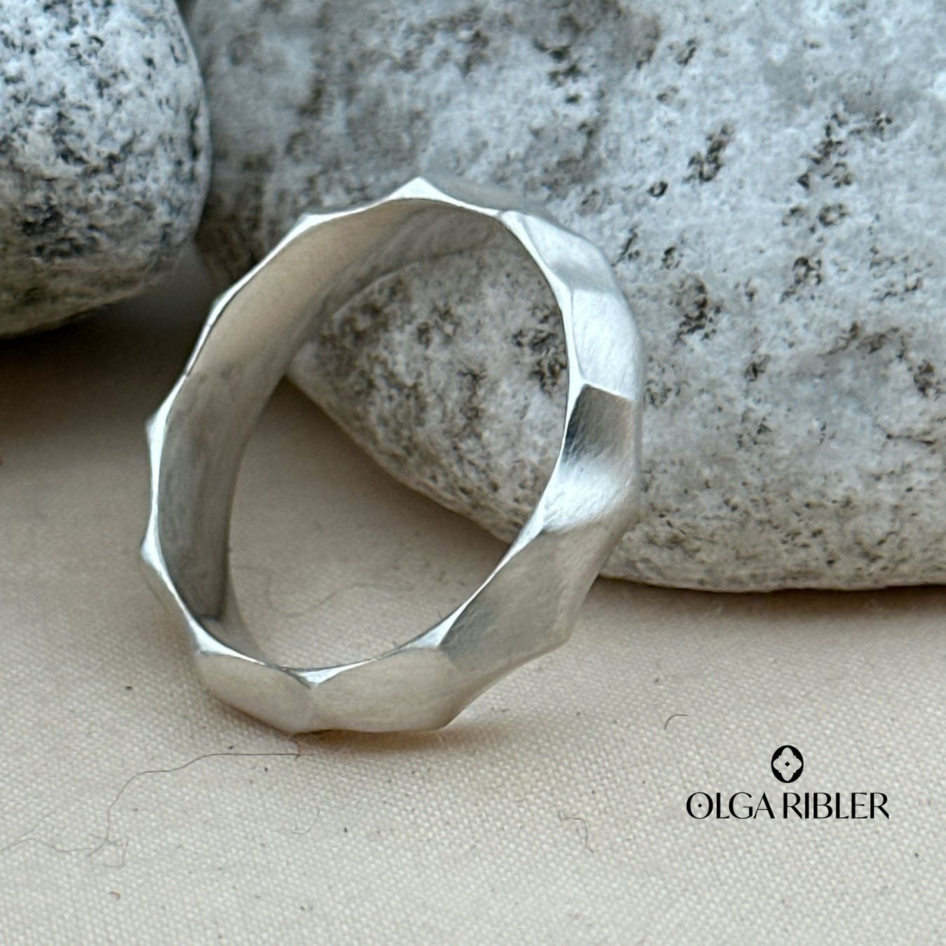 Olga Ribler Bagues: Silber Ring 925 matt  Grösse 59 – Neuf (Voir description) à Luzern par Schmuckoutlet 5