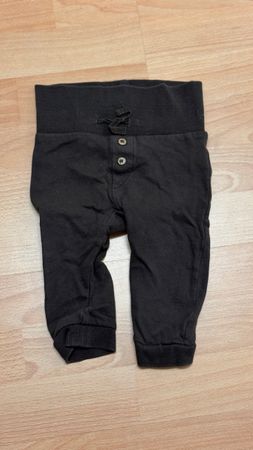 C&A Baby Hose Newborn, Gr. 74, Top Zustand für Herbst!