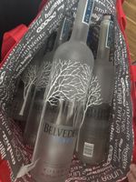 Diverse leere Grey Goose und Belvedere Flaschen (10)