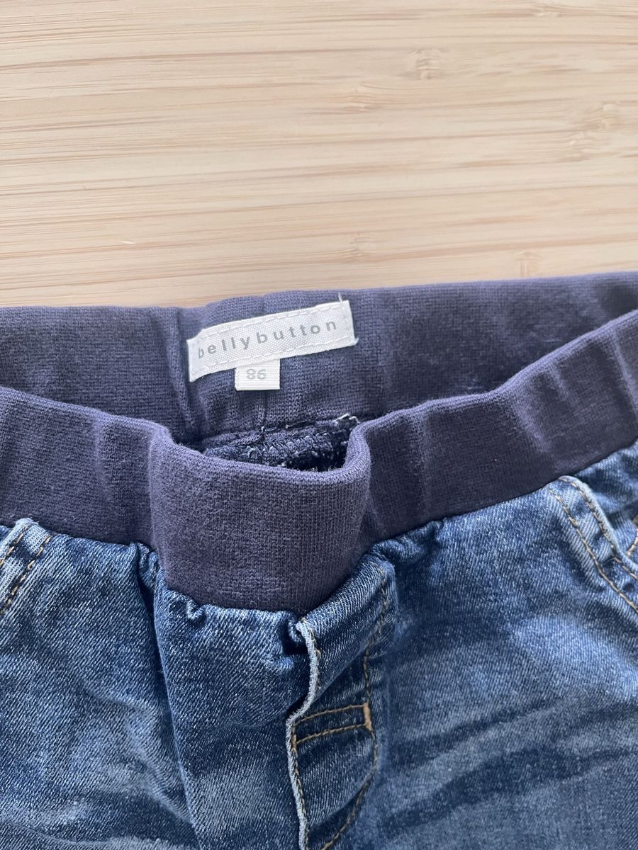 Pantaloni: Jean Belly-Button enfant, taille 86 – Usato da Cossonay-Ville venduto da Venusa09 1