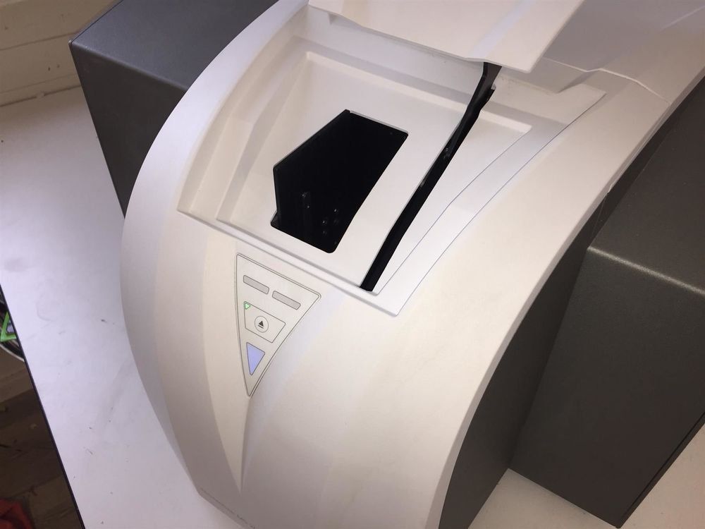 Matériel de laboratoire: NimbleGen MS 200 Microarray Scanner – D'occasion à Niederdorf par LeptonAG_Labor 2