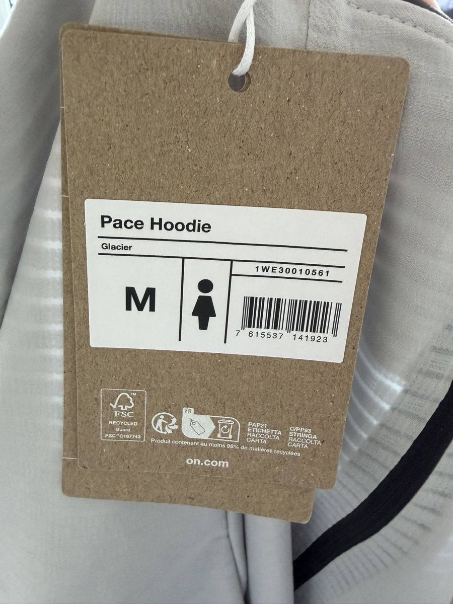 Pulls & Sweat-shirts: On Pace Hoodie M - neu – Neuf avec emballage d'origine à Zürich par z00mie 4