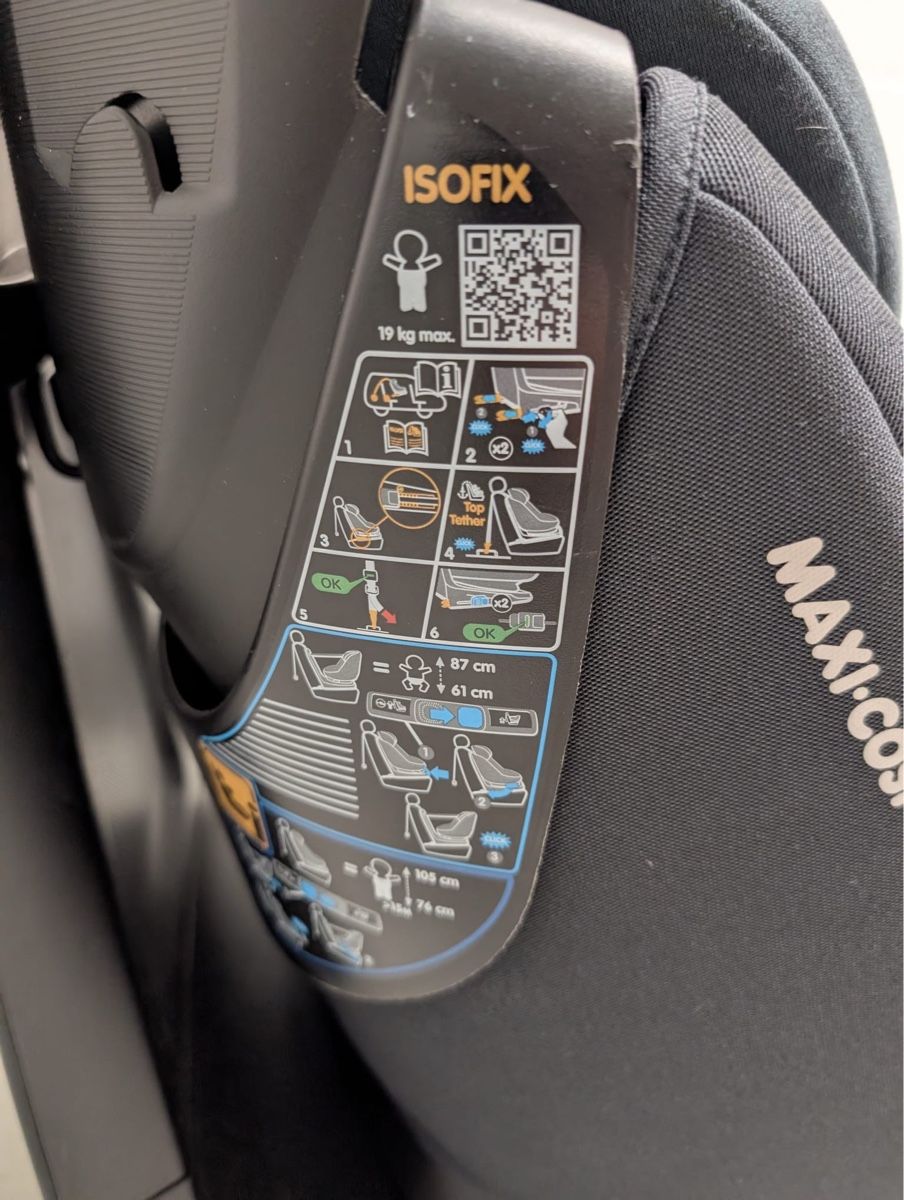 Seggiolini per auto: Kindersistz Maxi-Cosi AxissFix – Usato da Zürich venduto da moraZH 2