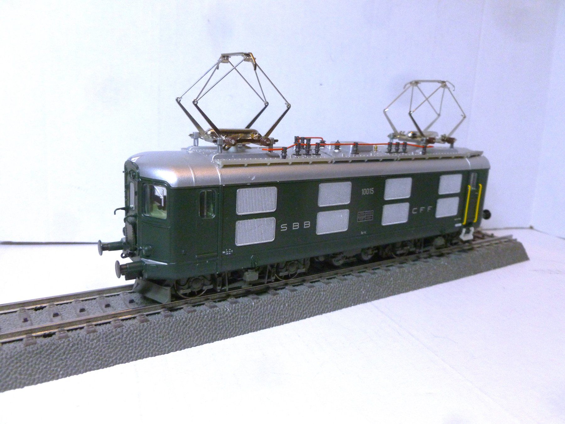 Märklin Modelleisenbahnen: Märklin 39420 Re4/4I SBB – Gebraucht aus Bubikon von Br103er