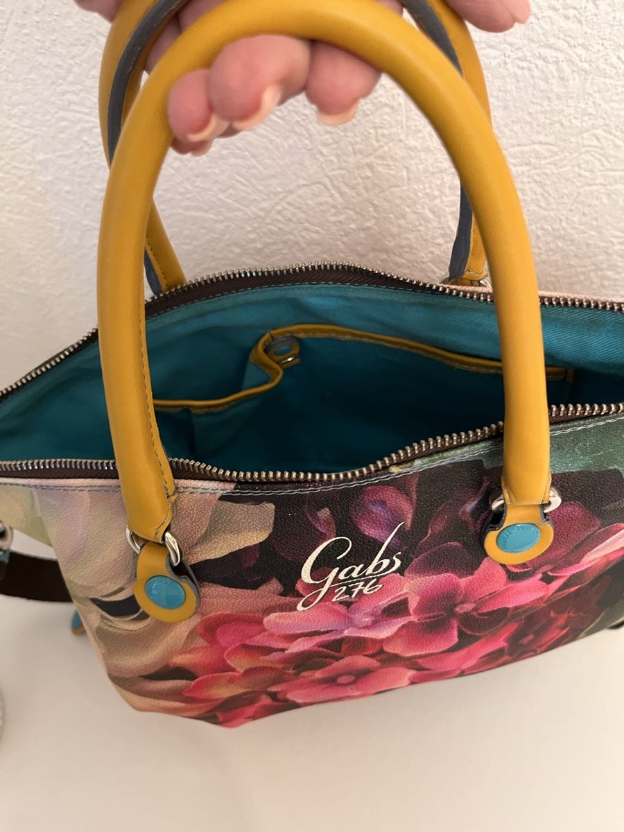 Gabs Borse da donna: GABS-Tasche mit Blumenprint. 3fach wandelbar – Usato da Regensdorf venduto da cor_72rm 1