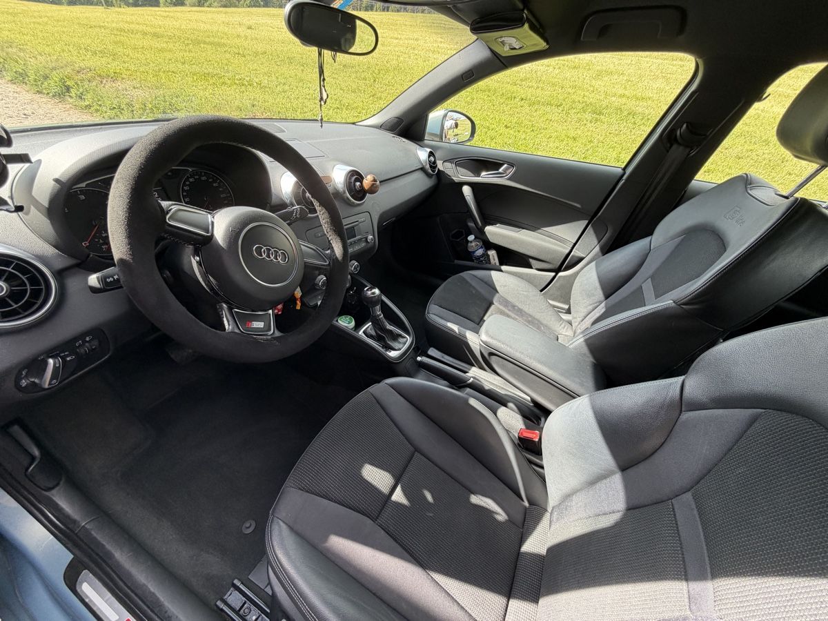Audi Automobili: Audi A1 1.6 Automatik S-Line – Usato da Liestal venduto da ame_stb8 6