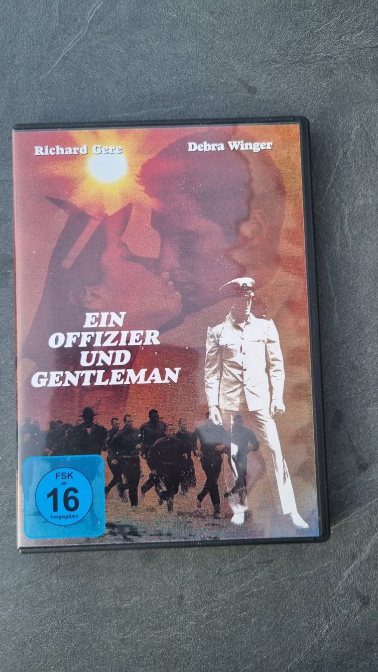 Tutti i DVDs: DVD Ein Offizier und Gentleman – Usato da Meilen venduto da lisma29