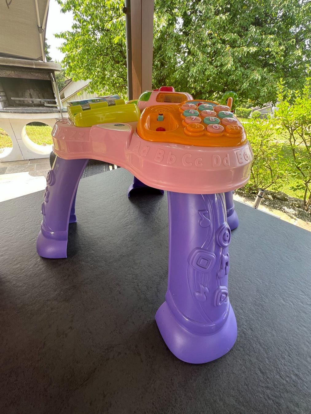 Jouets: Spieltisch mit viel Interaktion – D'occasion à Ehrendingen par Sonnenmond