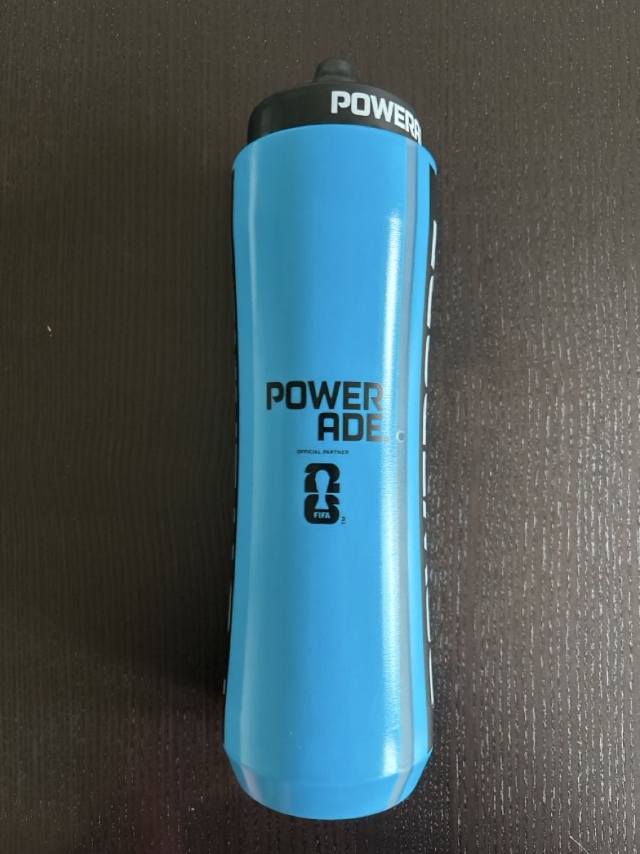 Borracce & Thermos: Powerade Flasche mit Unterschrift – Nuovo (secondo la descrizione) da Au ZH venduto da Or.S 2