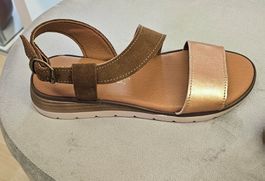 Sandalen Gr.39  NEU