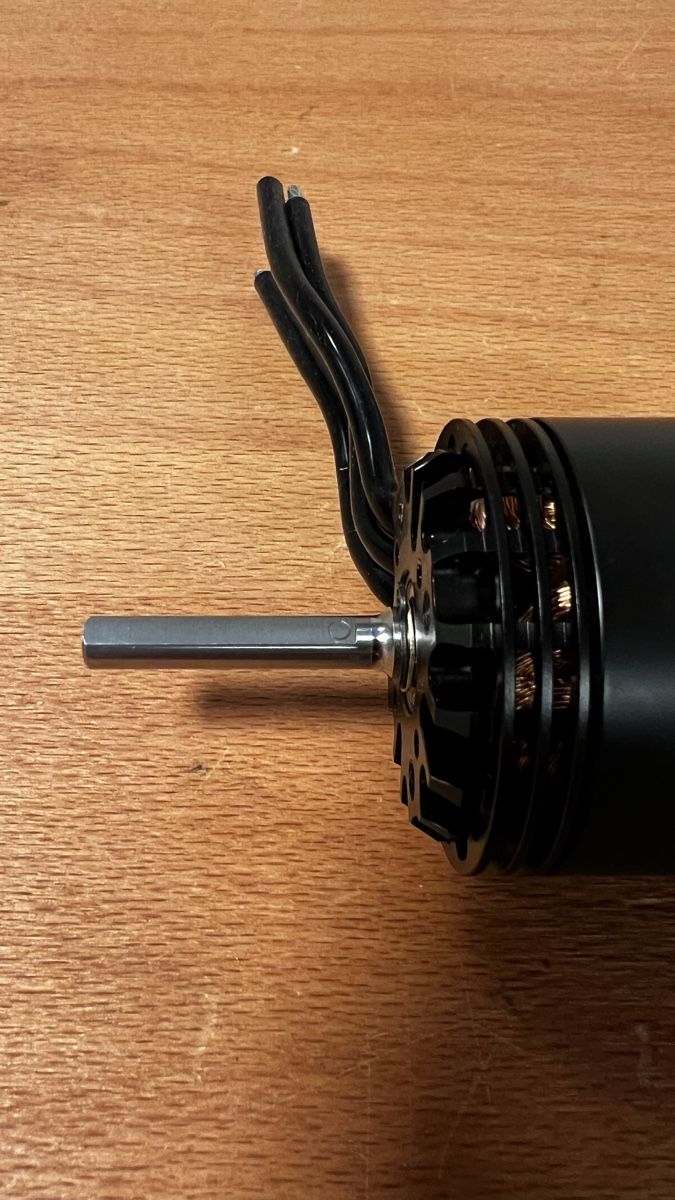 Motori: XNova Lightning 4025-830KV ShaftA – Usato da Safenwil venduto da Tinus84 2