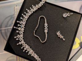 Schmuck für Hochzeit