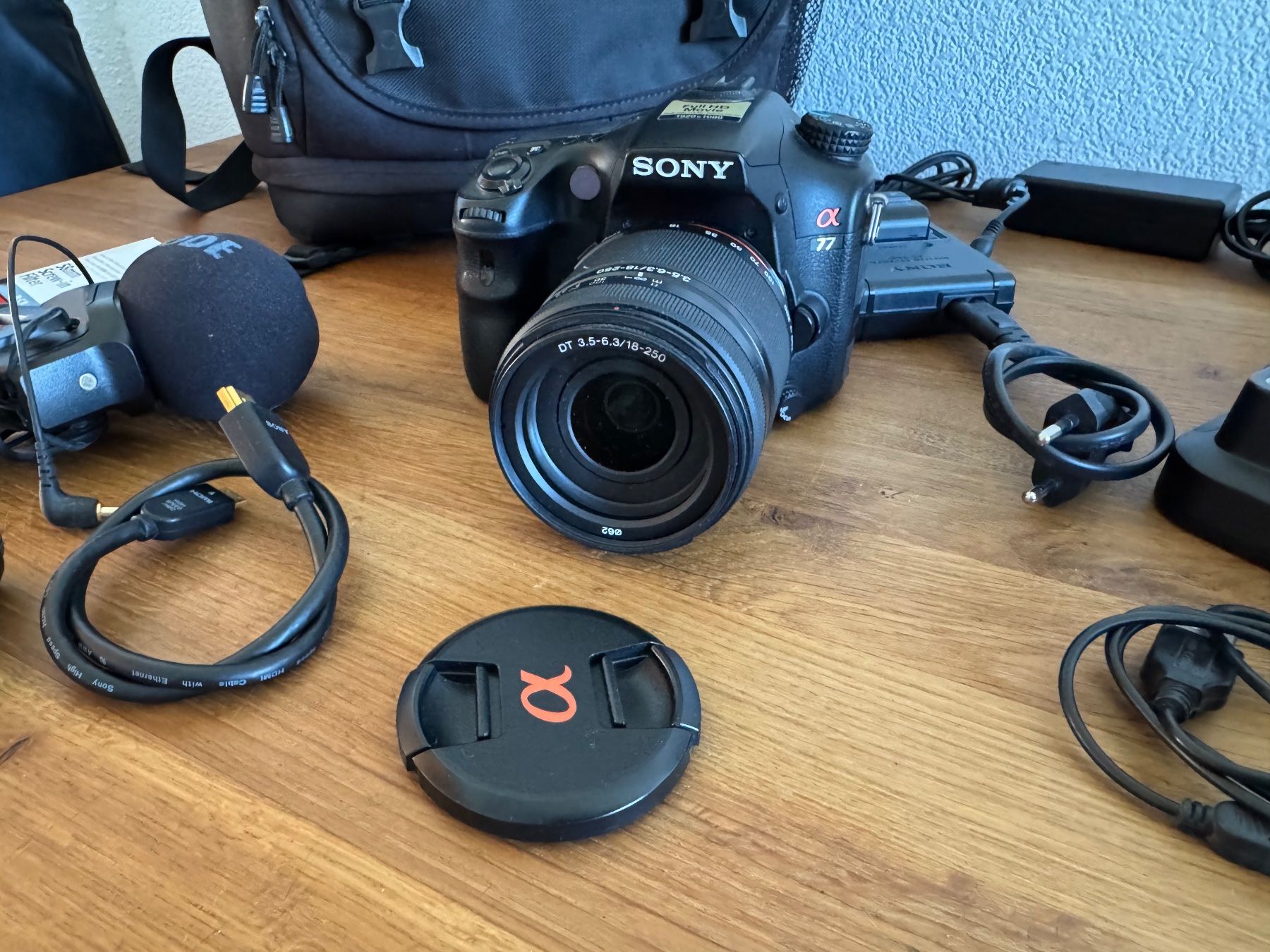 Sony Appareil photo: Sony Alpha A77 – D'occasion à Frauenfeld par lind11 2