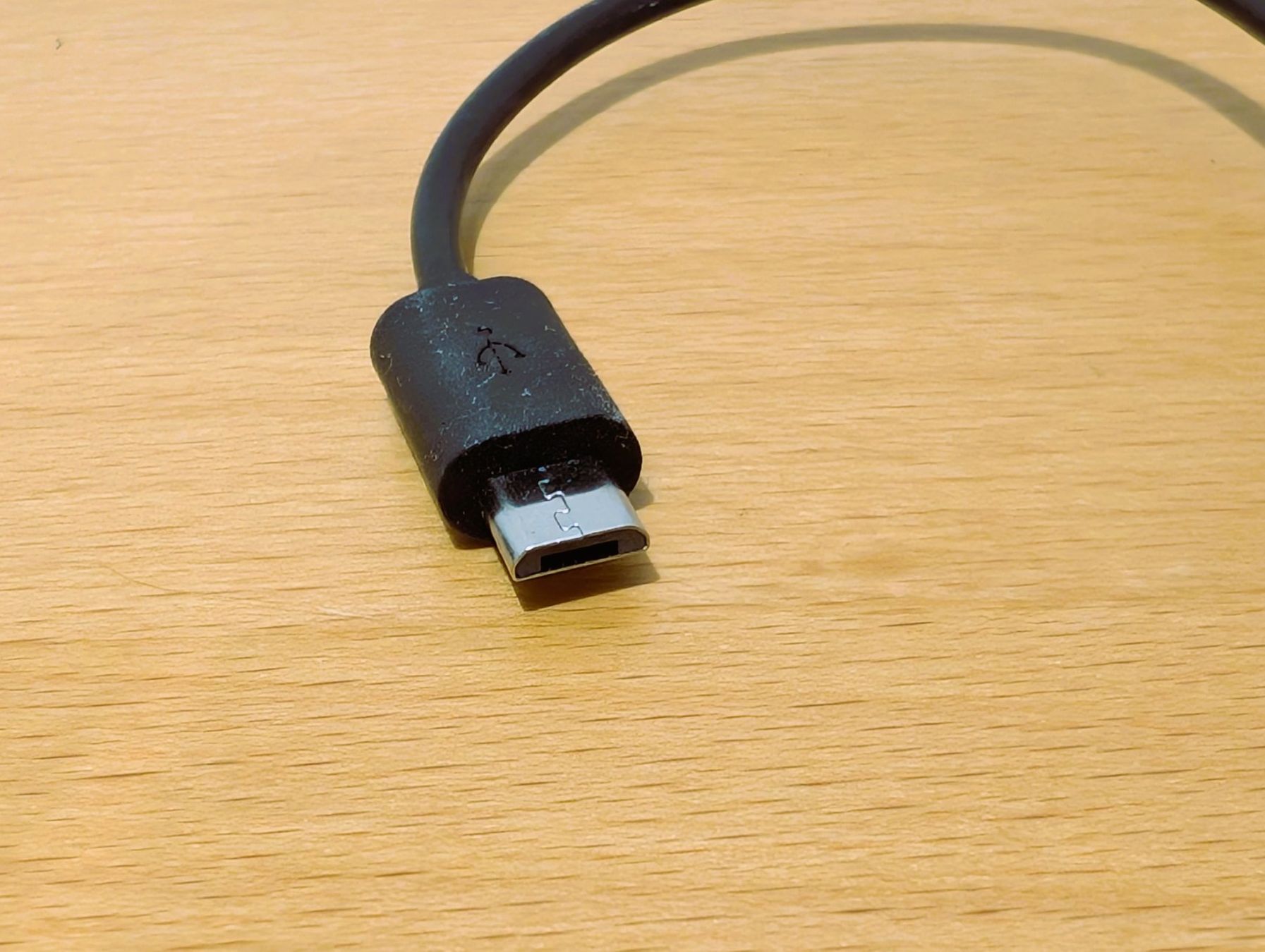 Cavi: Adapterkabel USB-A auf Micro-USB – Usato da Pfäffikon SZ venduto da RainerZuefall 1