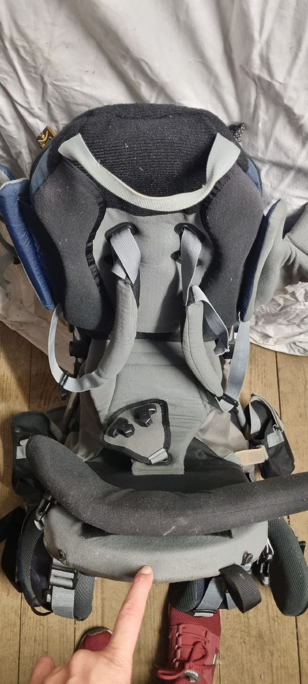 Marsupi portabebè: Wolfskin Kindertrage – Usato da Wädenswil venduto da weihpos 3