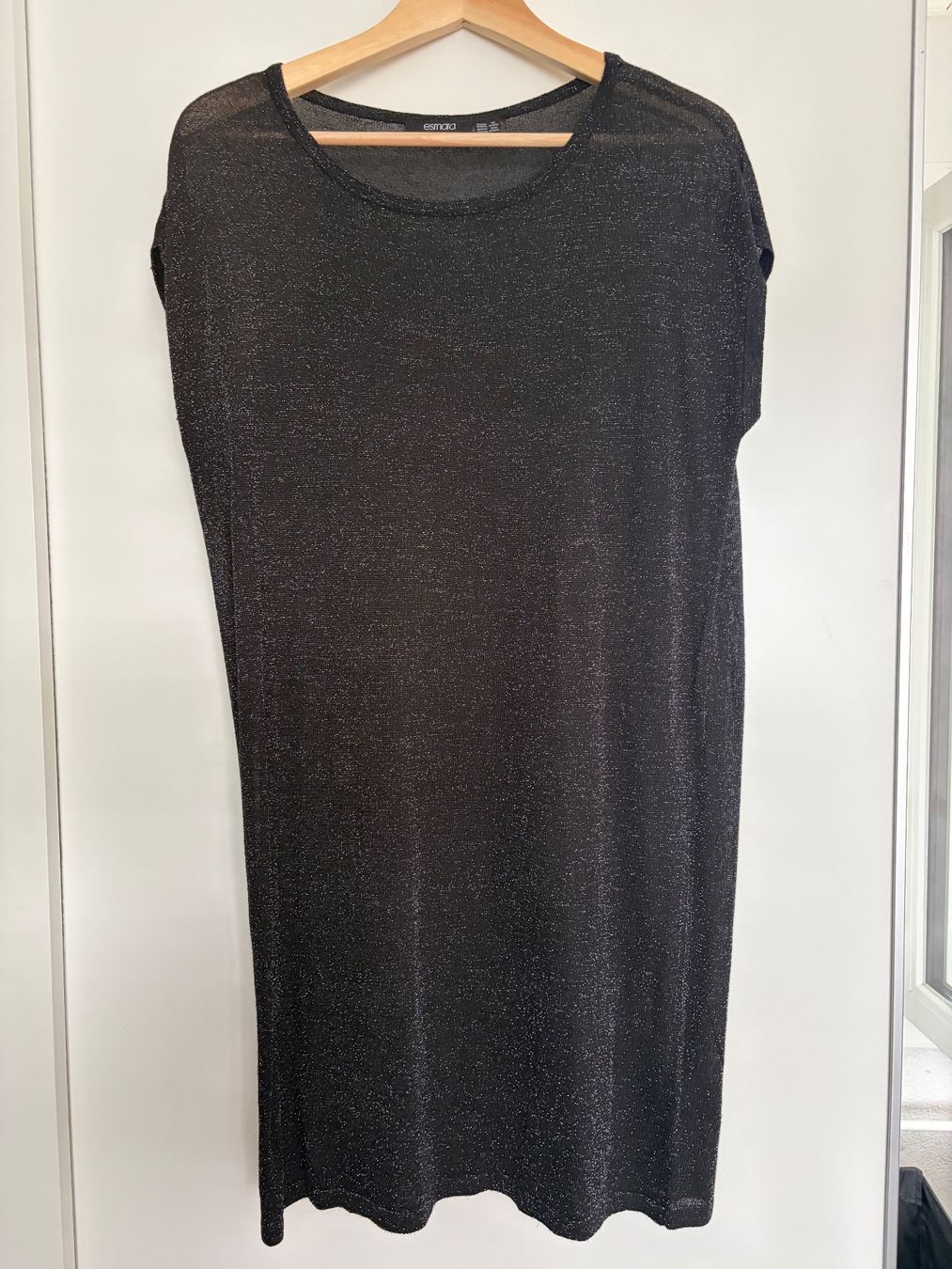 Kleider: Damenkleid Gr. M – Gebraucht aus Obergösgen von Andre118
