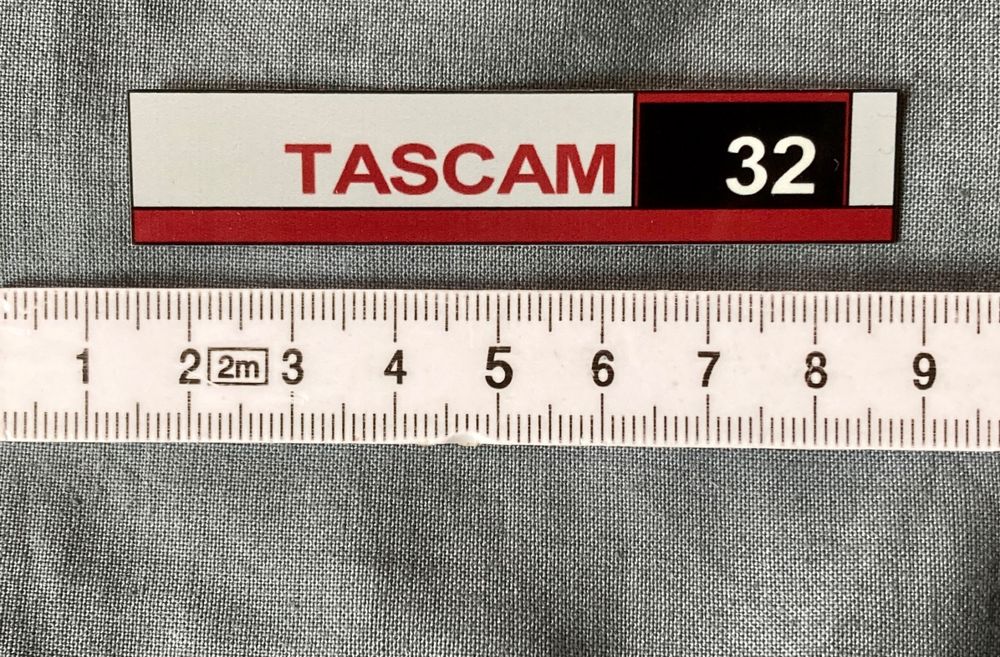 Tascam 32 Label/Badge (Neu (gemäss Beschreibung)) in Aarberg für CHF 15 ...