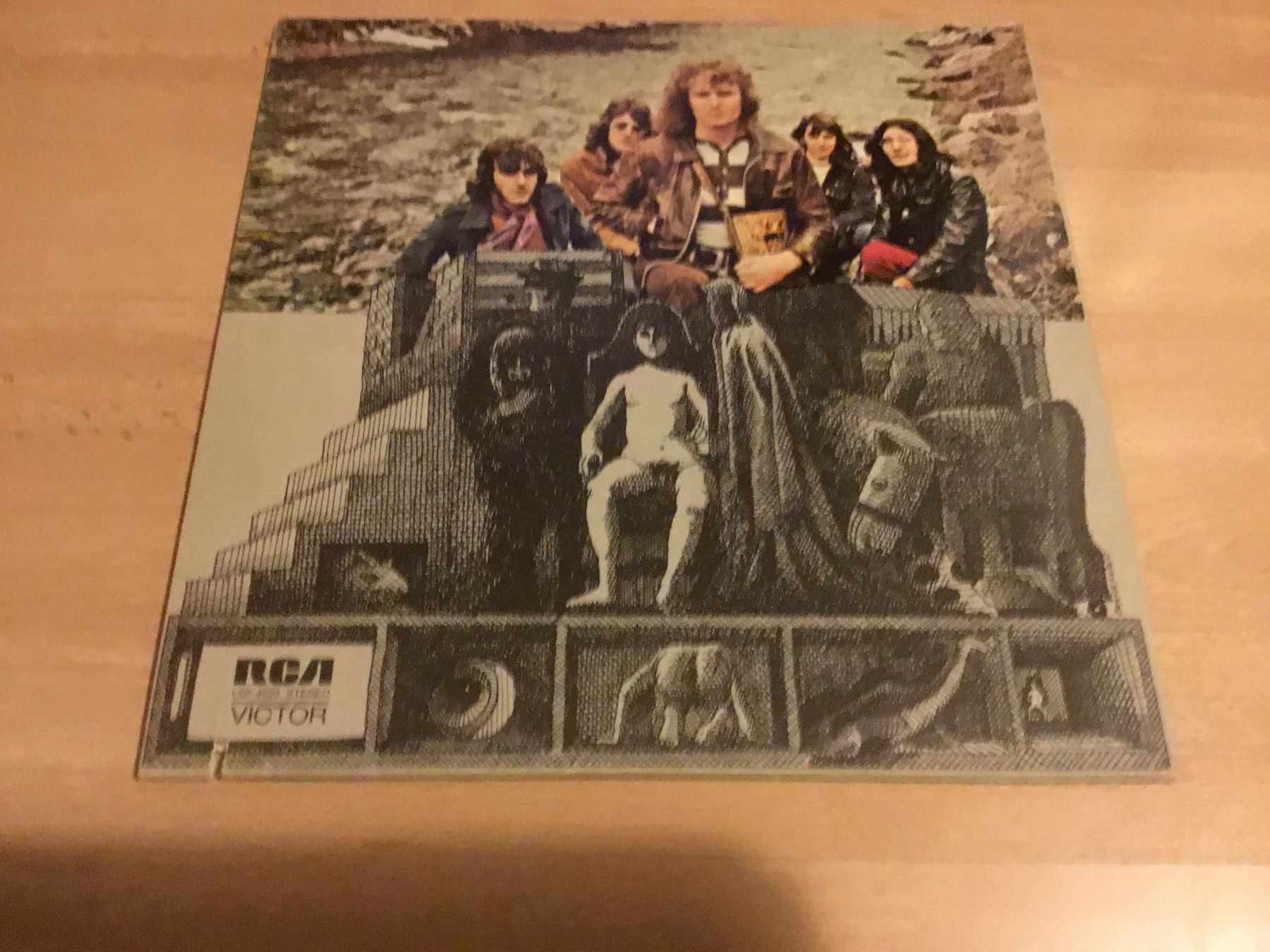 Schallplatten: Leigh Ashford / Kinfolk – Gebraucht aus Kreuzlingen von Schuggerman