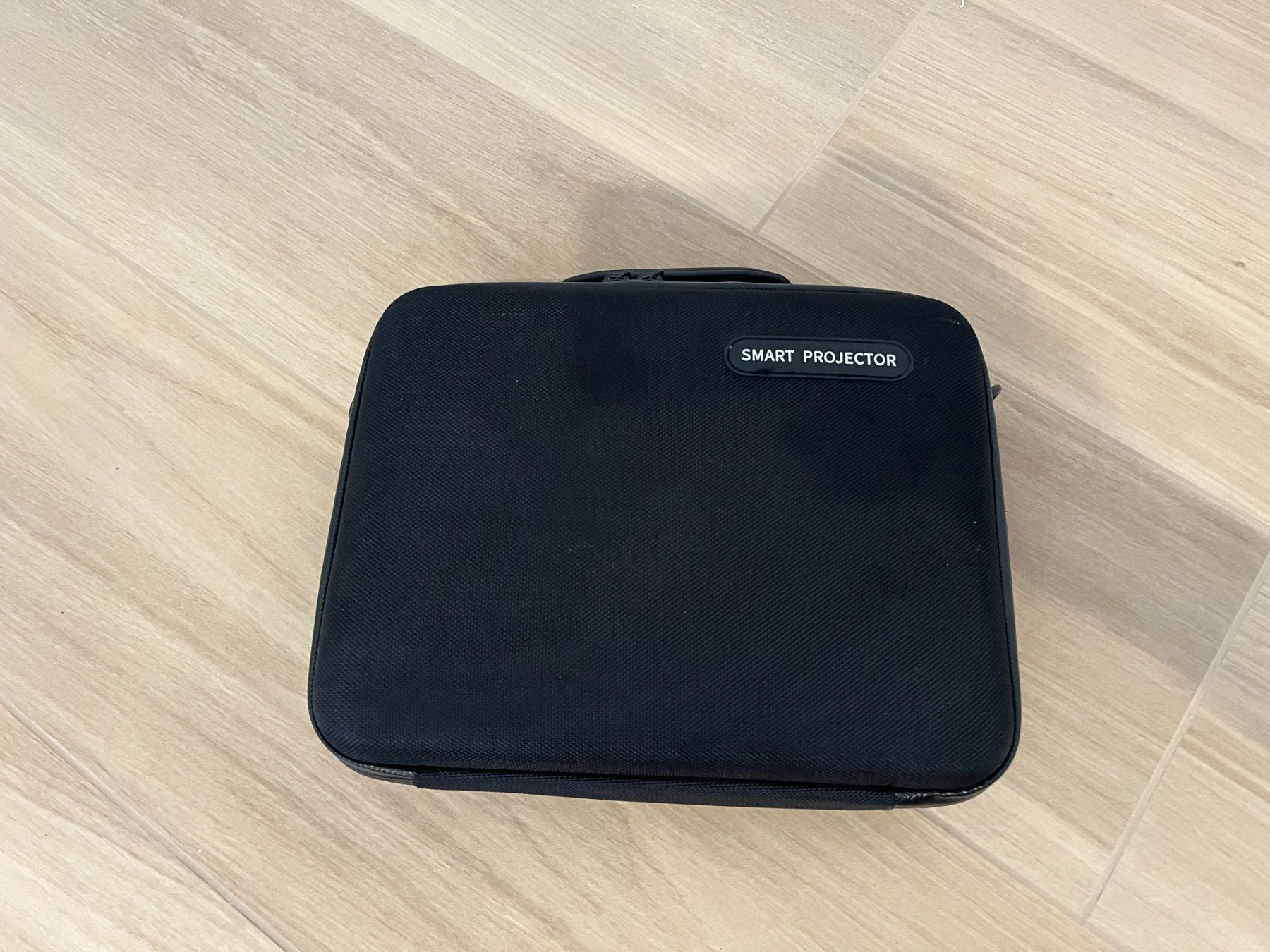 Proiettori: Go Touch Smart Projector T9 LED – Nuovo (secondo la descrizione) da Frauenfeld venduto da Hv 7