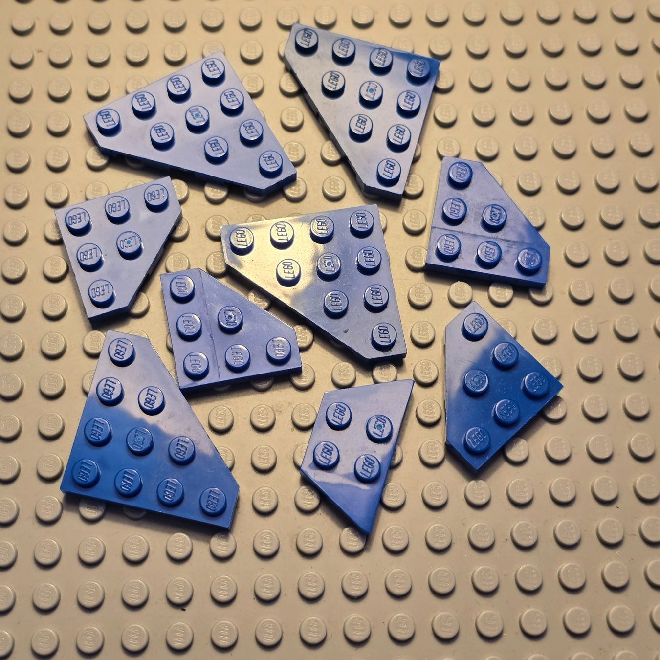 Lego Kit di costruzioni: Lego 9x Eck Platten – Usato da Basel venduto da Swi-7621