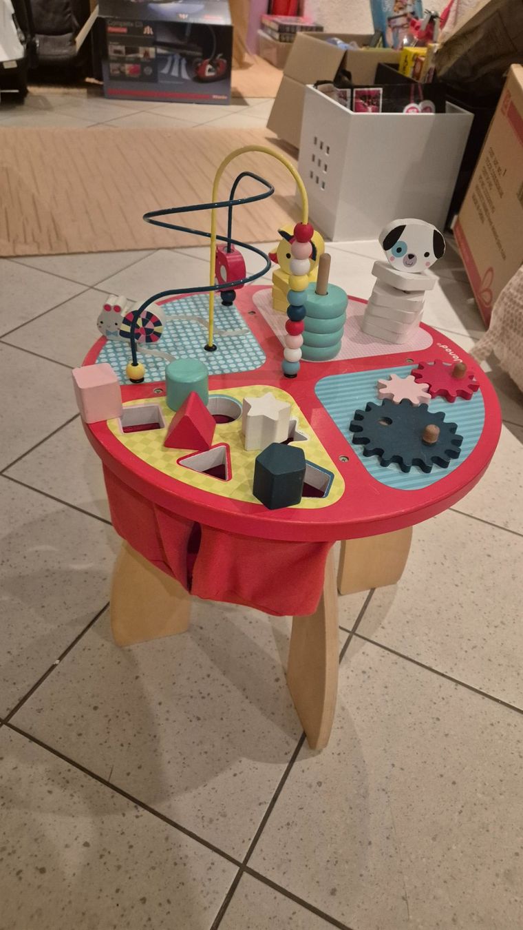 Janod Giocattoli: Janod - Table interactive BABY FOREST - PN: CHF 119.95 – Usato da Goumoens-la-Ville venduto da cfaIII 1