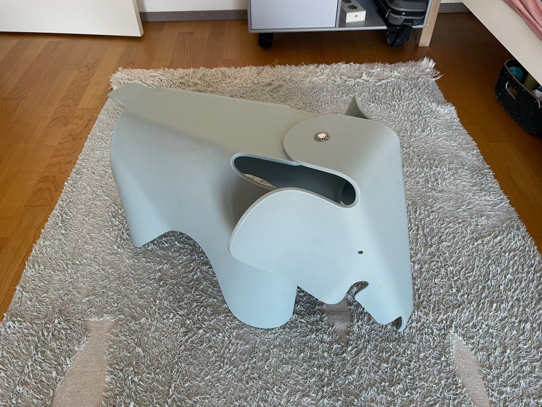 Jouets: Eames Elephant RE von Vitra, Sky blue – D'occasion à Zürich par Rubine. 2