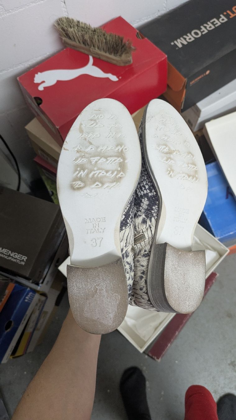 Scarpe da donna: Schuhe mit Schlangenmuster – Usato da Morgarten venduto da rra_jvw7 2