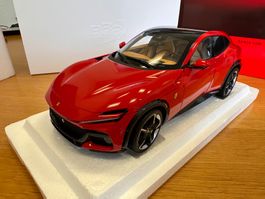 Ferrari  Purosangue 1/18 Rosso corsa all open