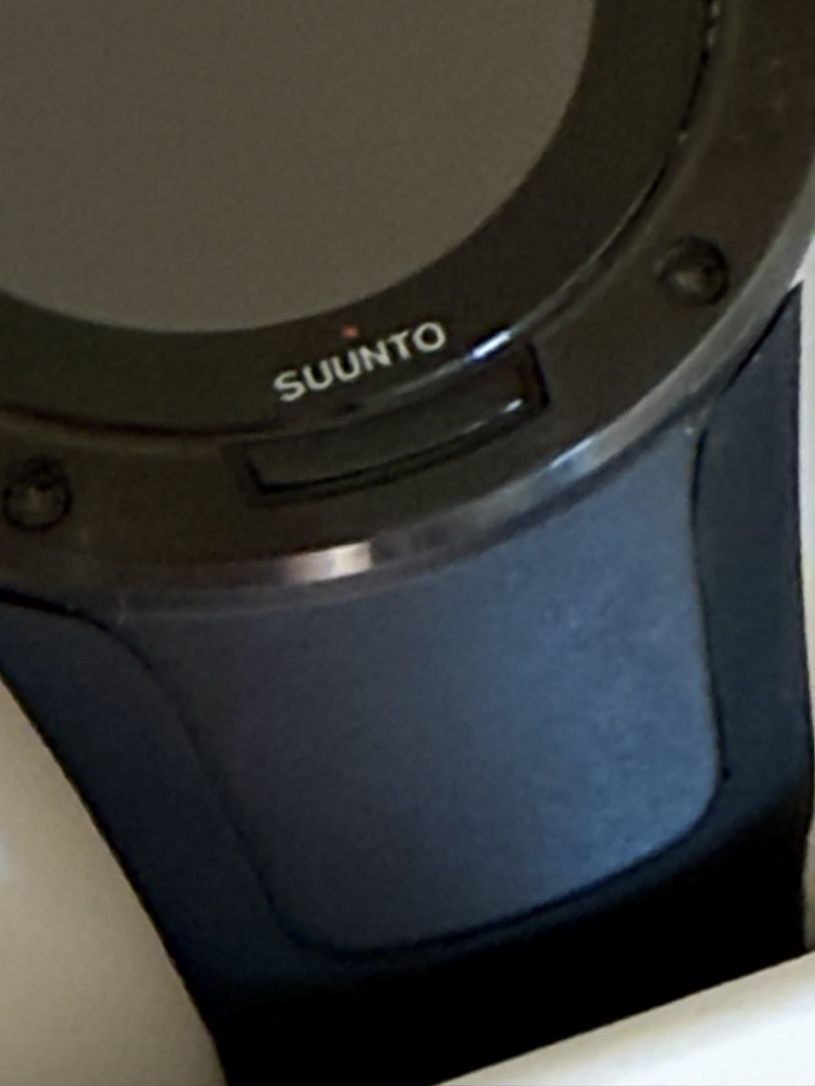 Suunto Uhren: Neu⌚️ – Neu (gemäss Beschreibung) aus Uster von Flummi 1