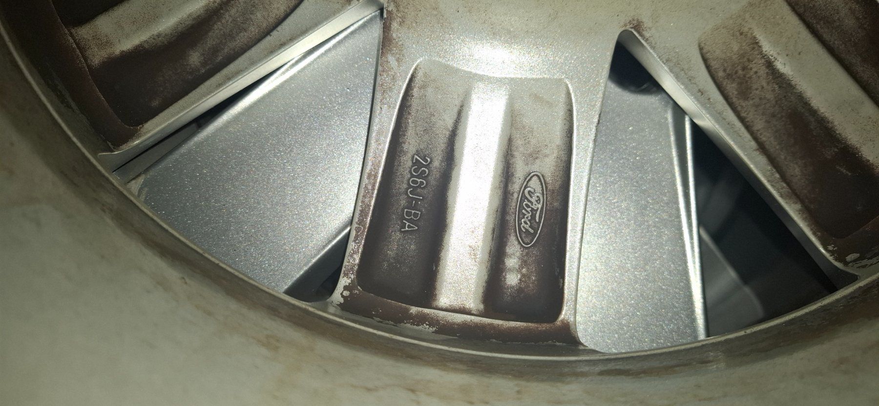 Ford Jantes: Alufelgen Ford – D'occasion à Lippoldswilen par iva_dbf8 2